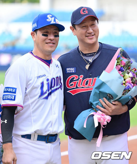 이대호 은퇴, 강민호의 눈물